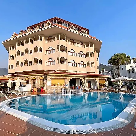 Ξενοδοχείο Fortuna 3*